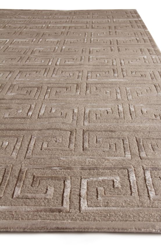 Exquisite Rugs Metro Velvet Handmade Hand-Knotted New Zealand Wool and Viscose  Area Rug