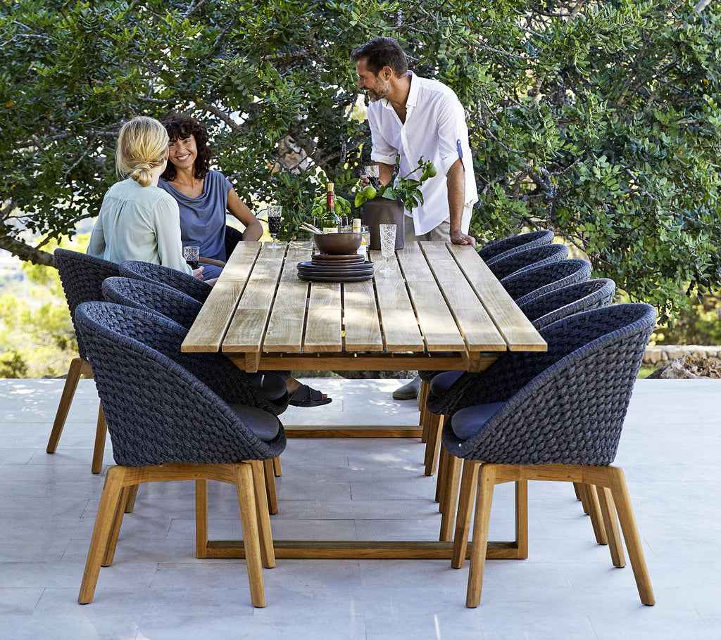 Cane-Line Peacock Chair with Teak Legs