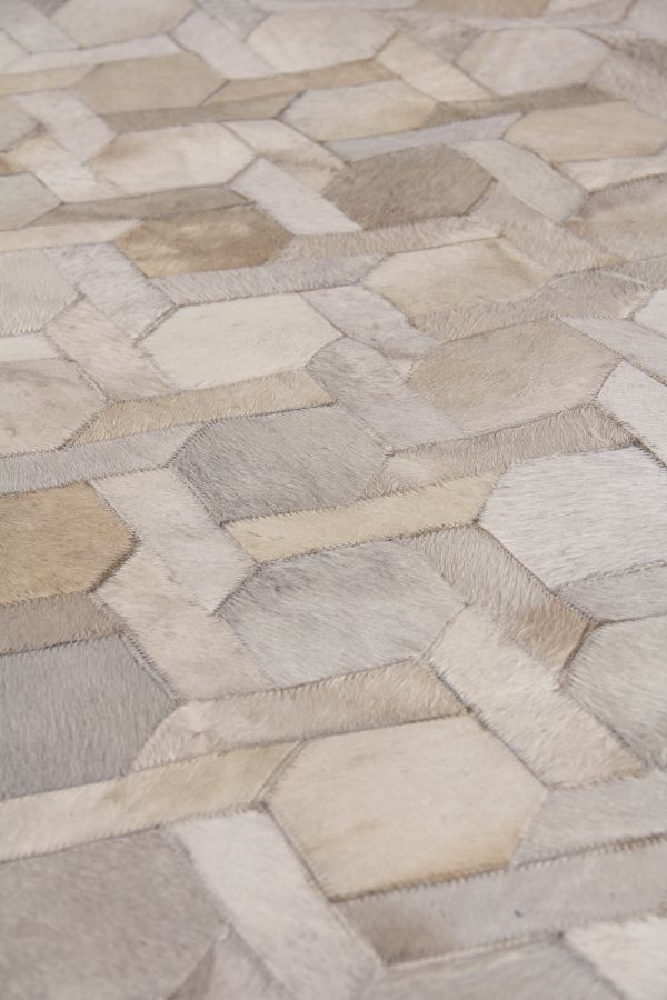 Exquisite Rugs Natural Hide Cowhide Silver Area Rug