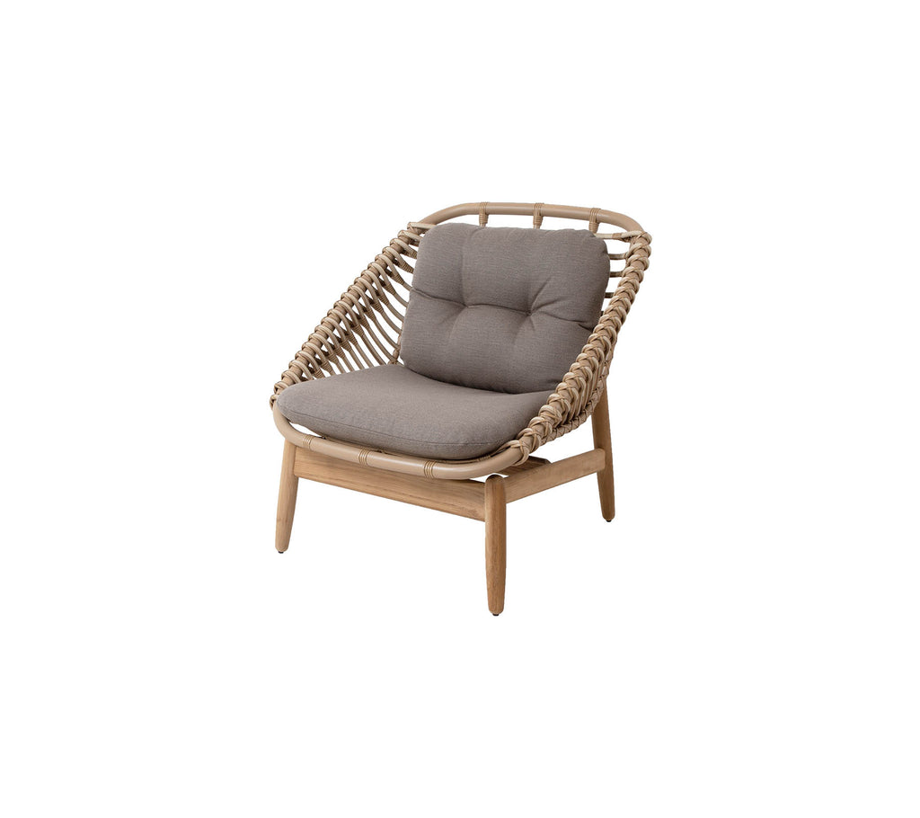 Cane-Line Strington Lounge Chair with Teak Frame