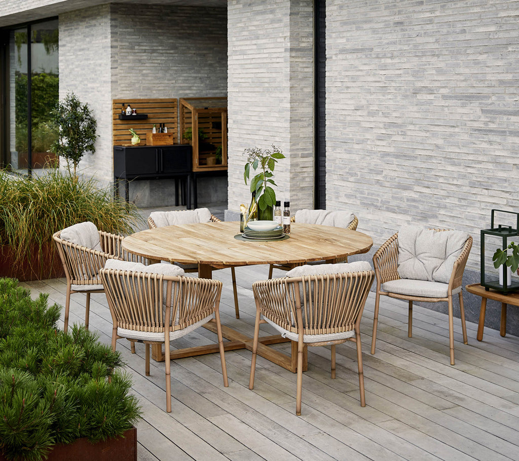 Cane-Line Core Dining Table