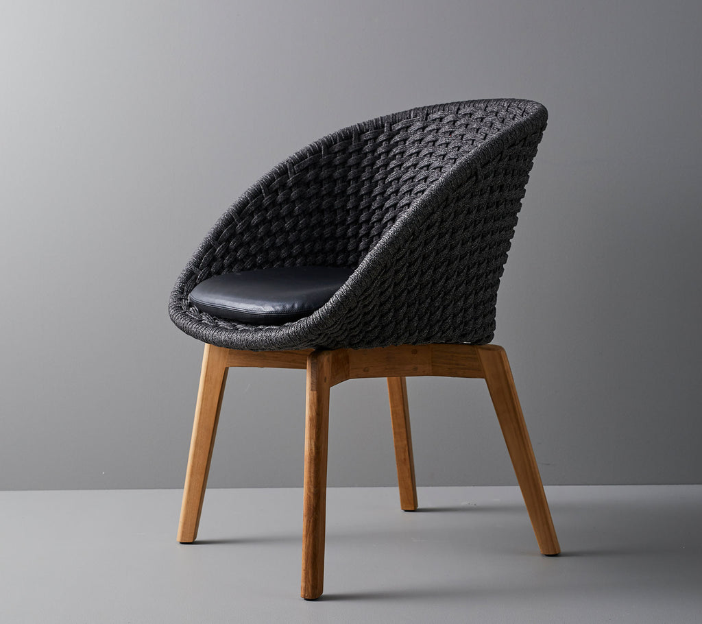 Cane-Line Peacock Chair