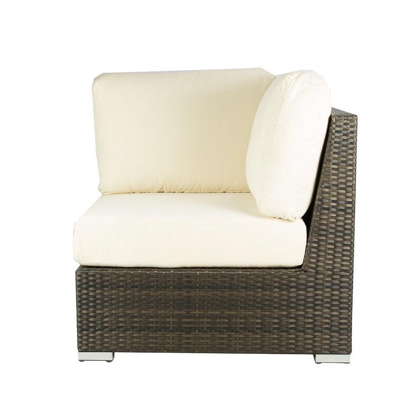 Source Outdoor Lucaya Corner