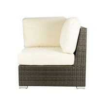 Source Outdoor Lucaya Corner