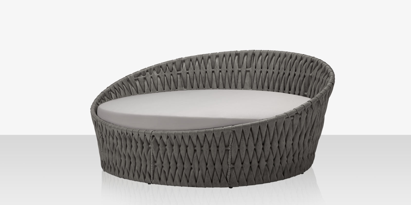DecoScapes Aria 69" Oval Aluminum Frame