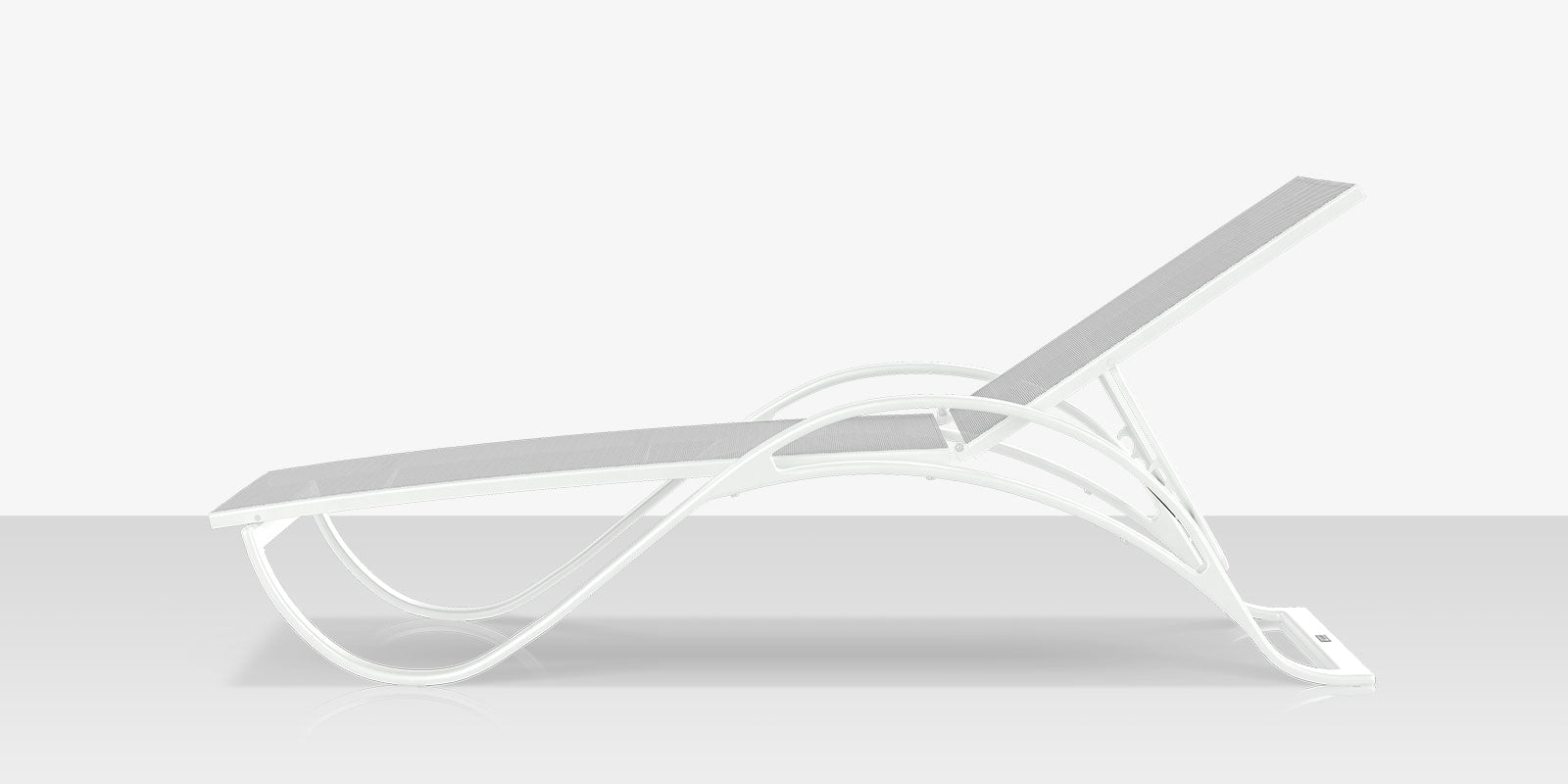DecoScapes Atlantic Sled Chaise With Arms