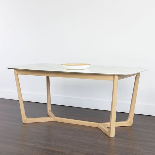Sunpan Kali Dining Table 70.5" in Black - Grey Marble / Pale Honey - White Marble