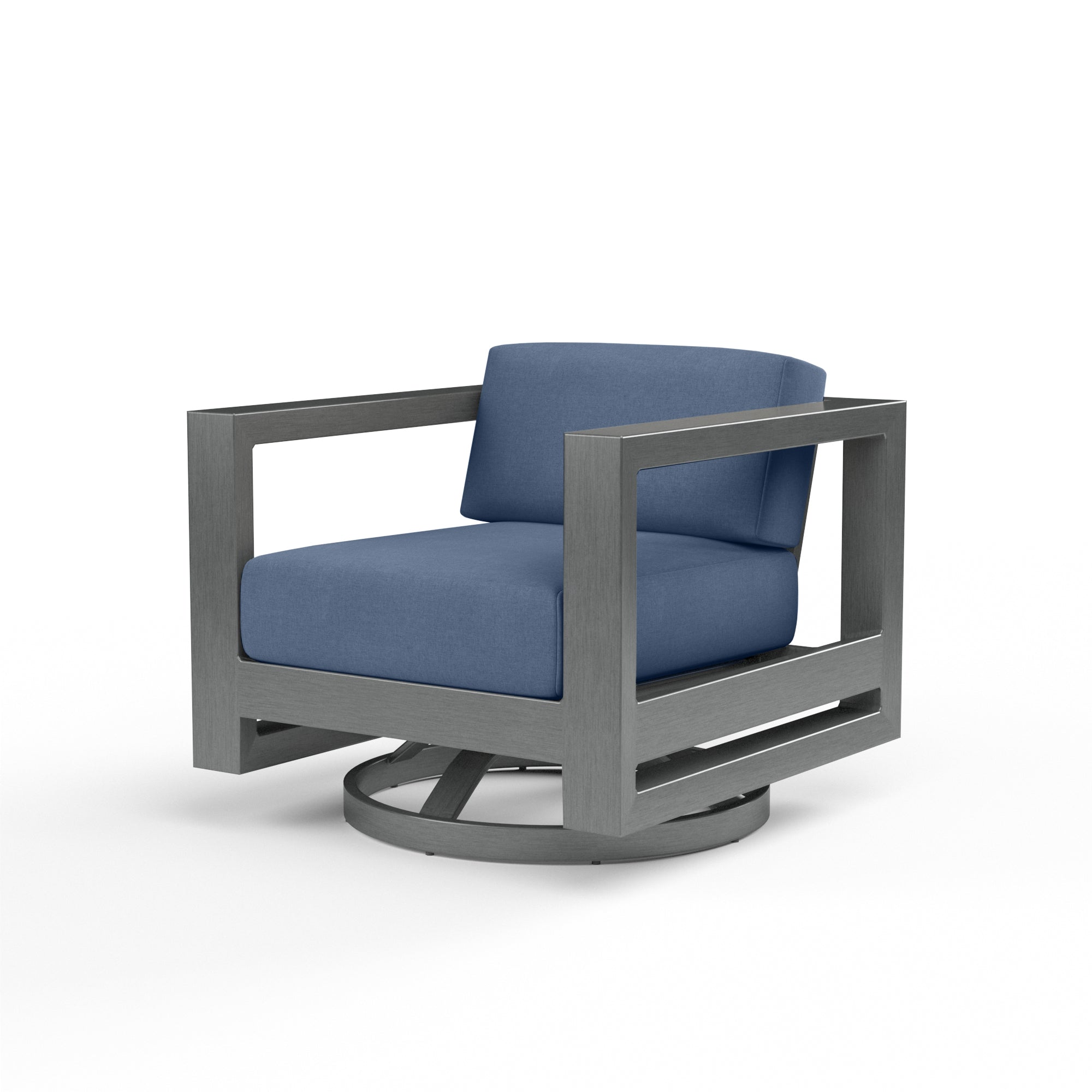 Sunset West Redondo Swivel Club Chair with Cushion