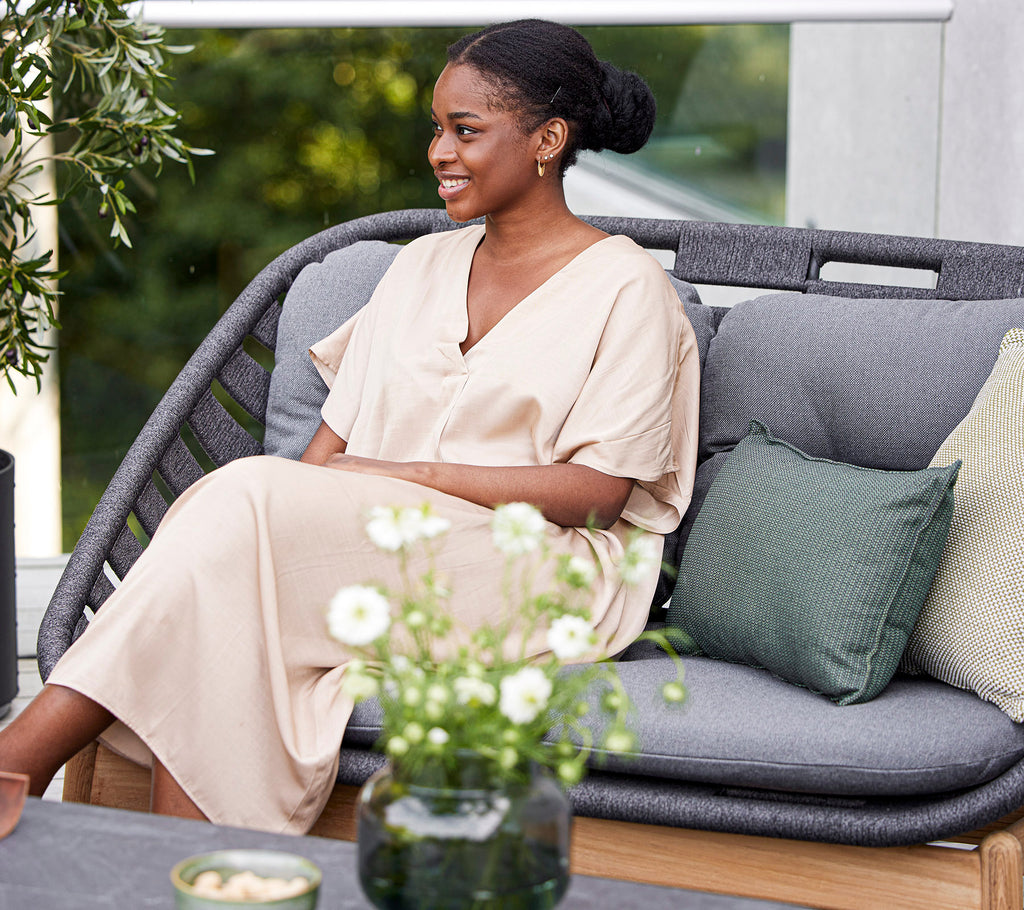 Cane-Line Strington 2-Seater Sofa with Teak Frame