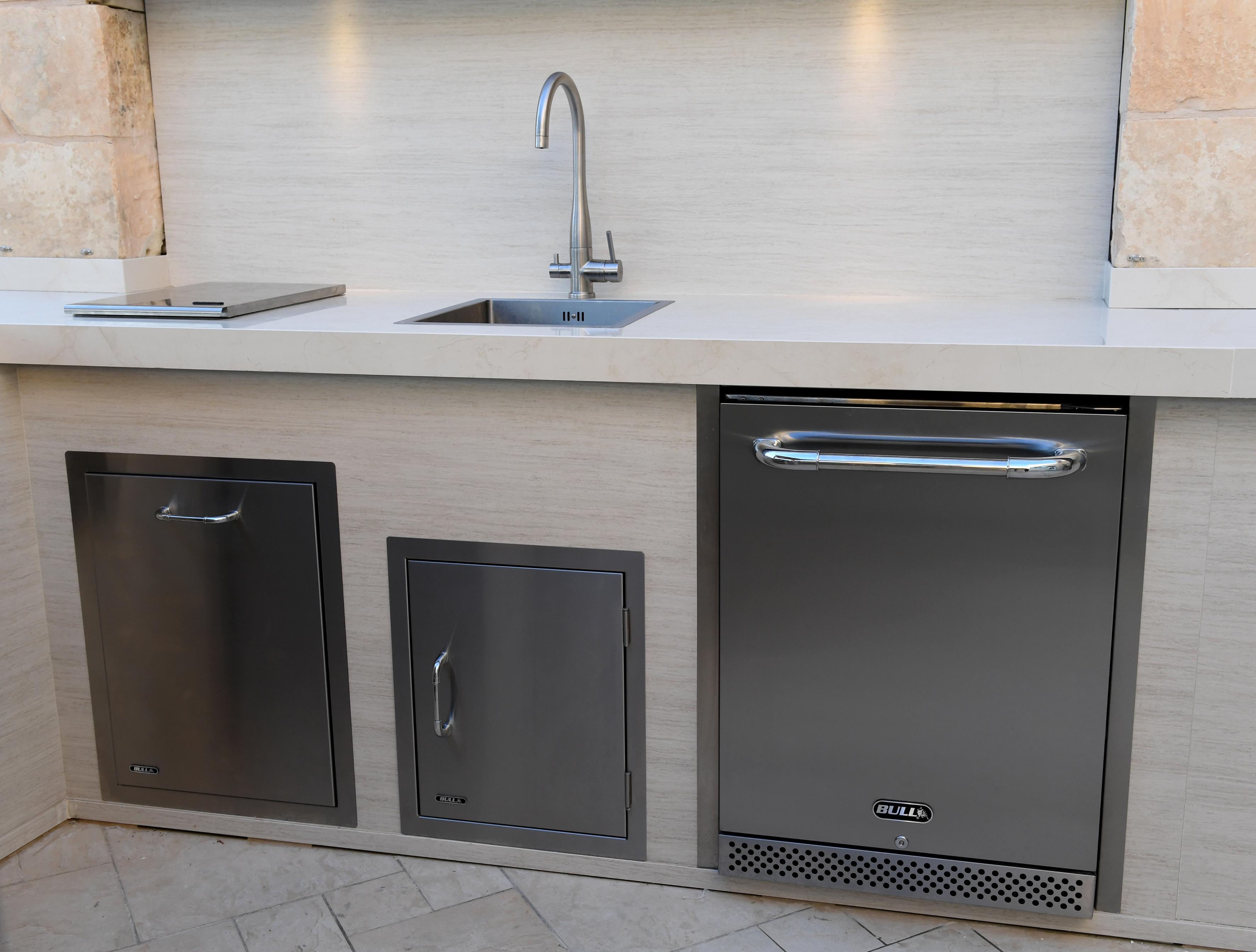 Bull BBQ Premium Outdoor Refrigerator Series 2