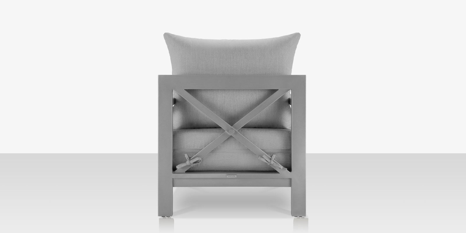 DecoScapes Dynasty Club Chair