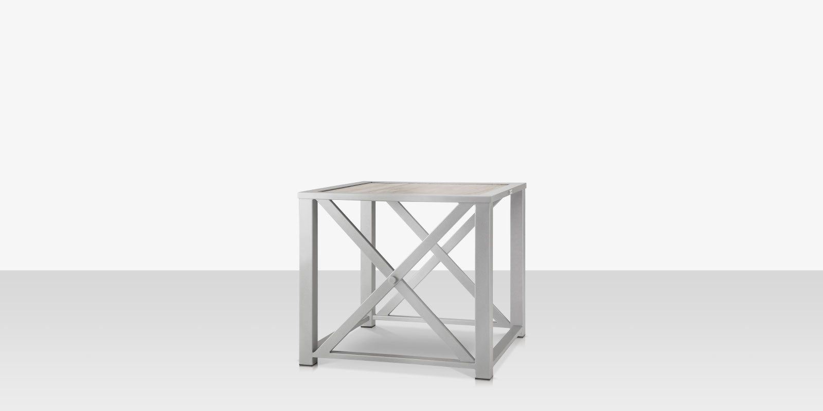 DecoScapes Dynasty Side Table