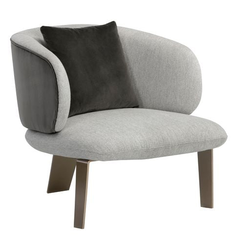Sunpan Garry Lounge Chair - San Remo Winter Cloud / Diamond Mummy