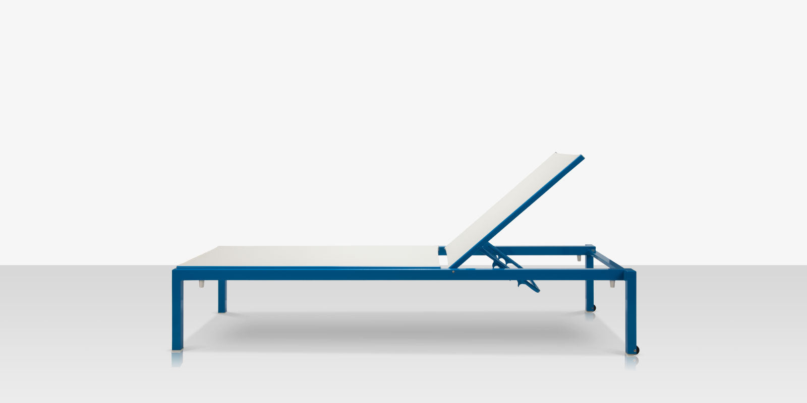 DecoScapes Fusion Aluminum Sling Armless Chaise Lounge