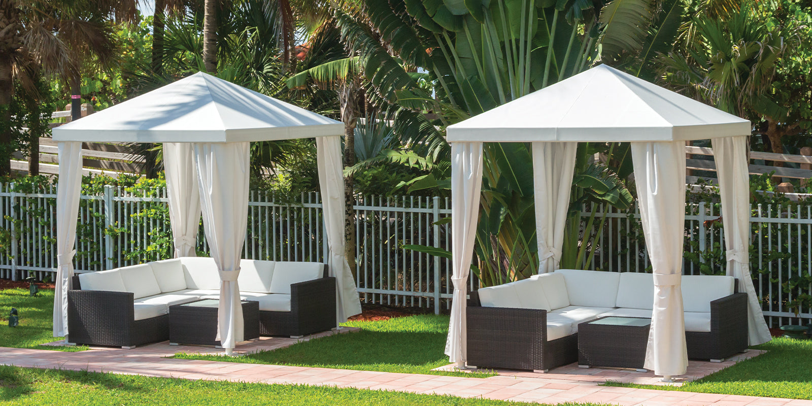 DecoScapes Oasis Aluminum Standard Roof Cabana