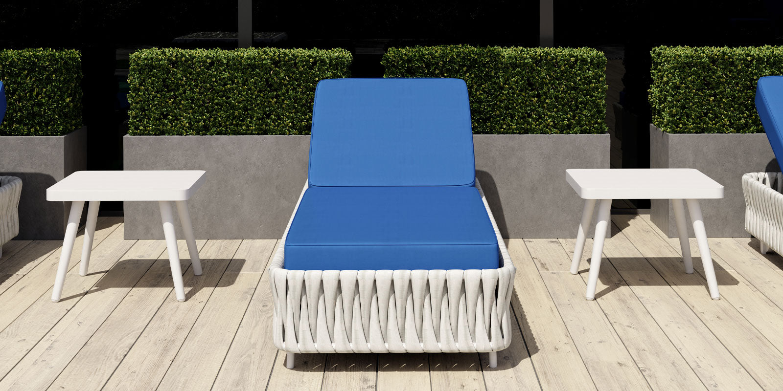 DecoScapes Aria 20" Square Aluminum Frame End Table