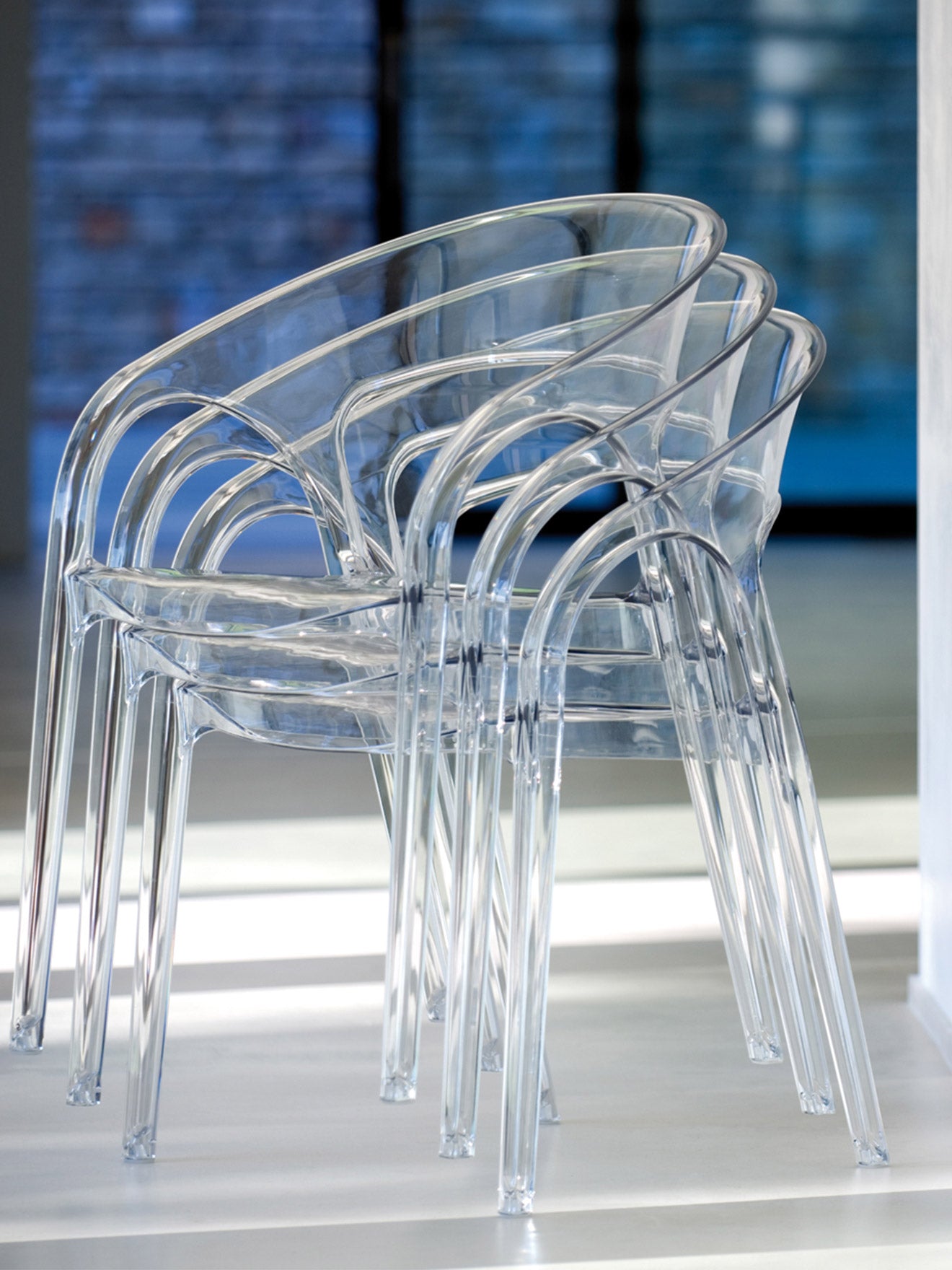 Florida Seating Polypropylene Shell With Aluminum Legs Side Chair - GOSSIP - Smoke Gray/White