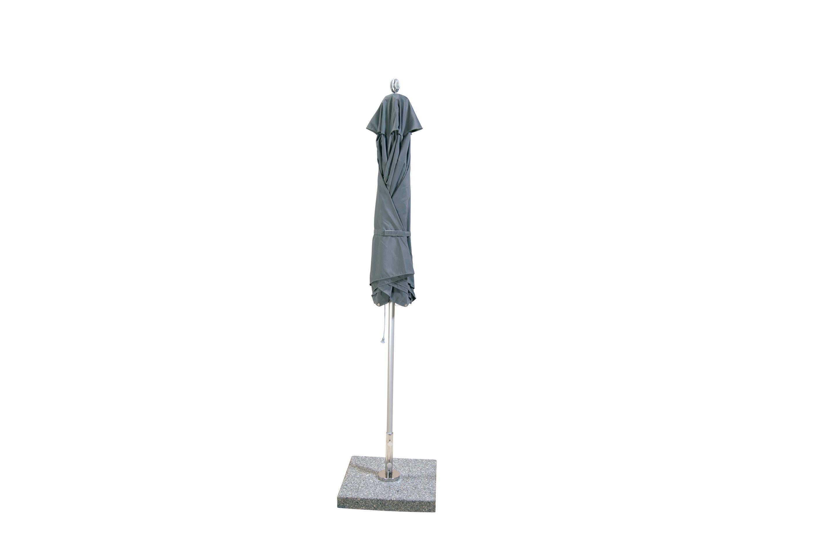 Bambrella Santa Ana 2.7m Round Umbrella