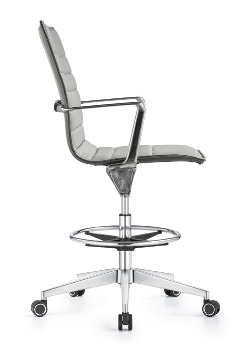Woodstock Marketing Joe Swivel Back Stool