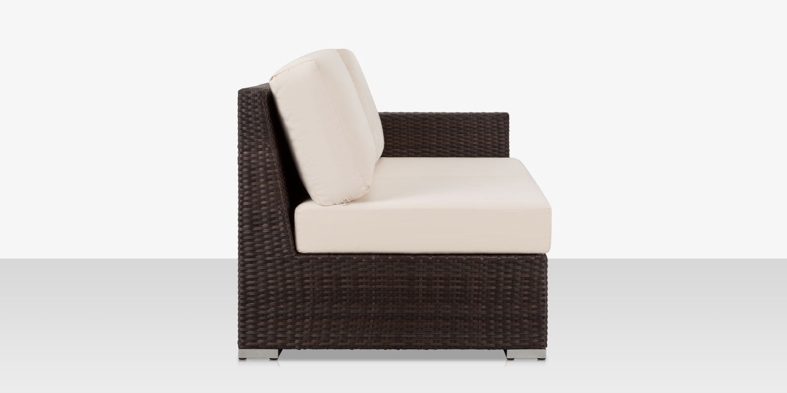 DecoScapes Lucaya Right Arm Loveseat With Standard Cushion