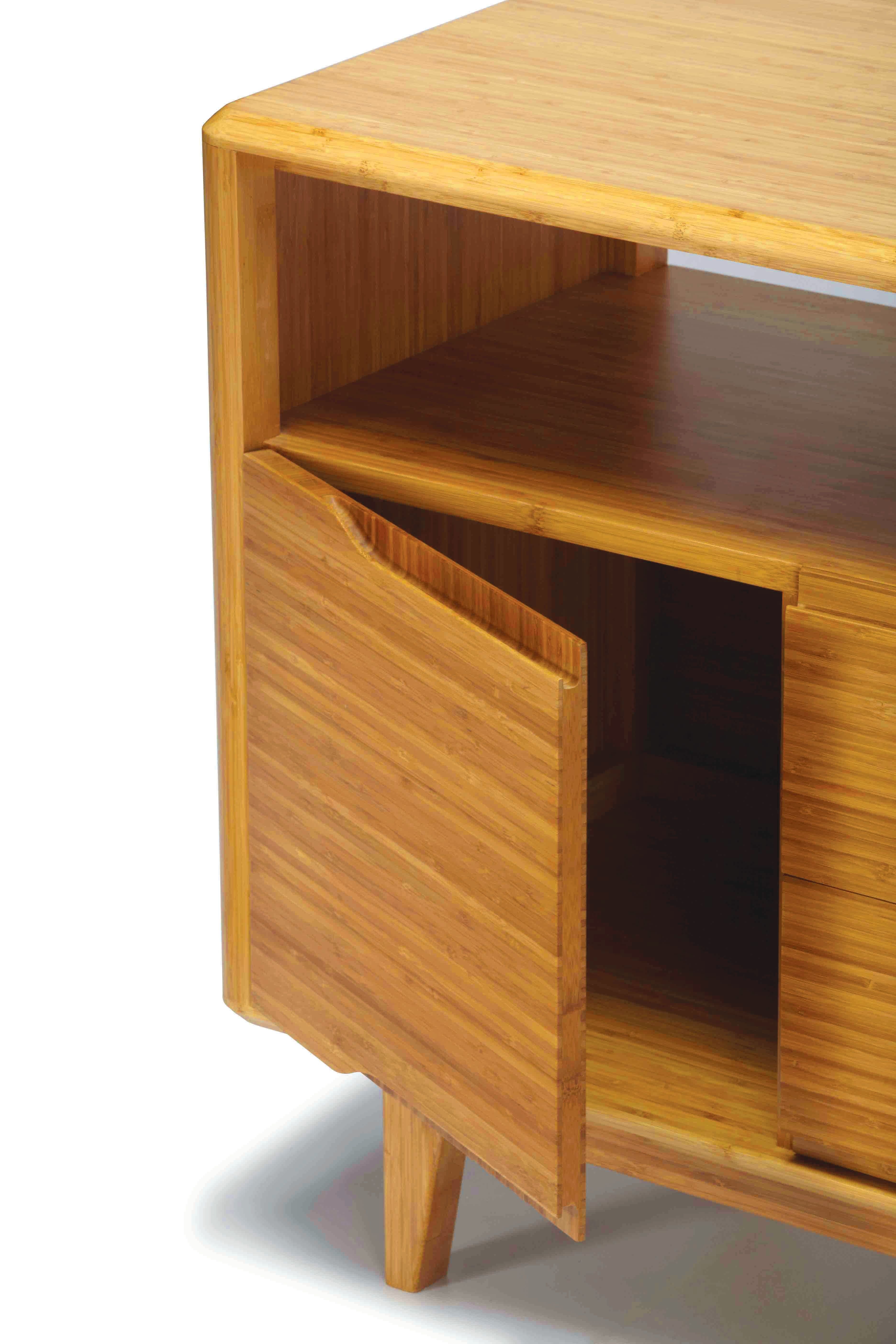 Greenington Currant Media Unit, Caramelized