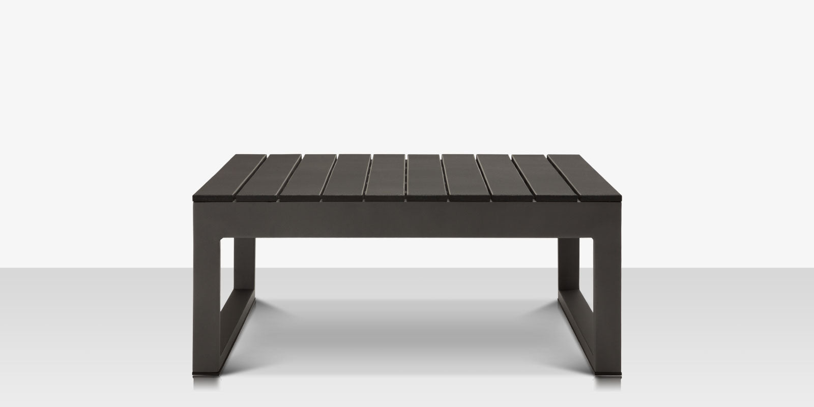 DecoScapes Modera Ottoman