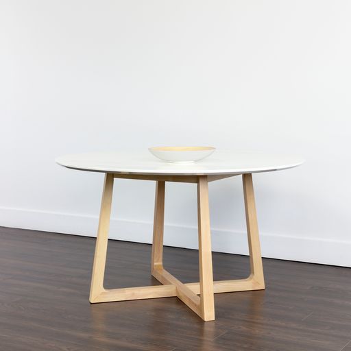 Sunpan Flores Dining Table 53" in Ebony Brown-White Marble / Pake Honey-White Marble