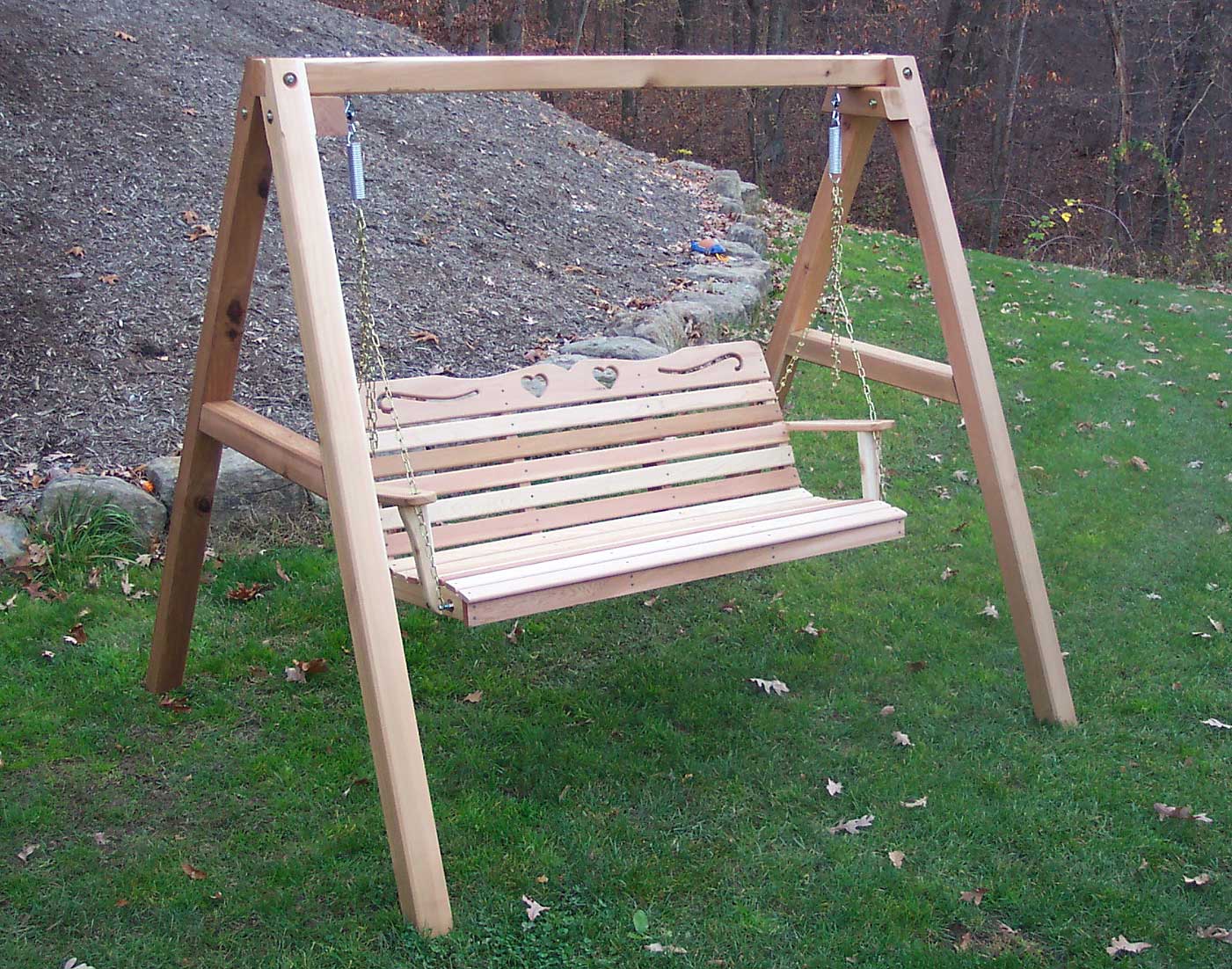 Creekvine Designs 4'/5'/6' Cedar Country Hearts Porch Swing With Stand