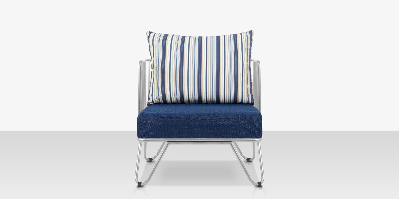 DecoScapes Tribeca Club Chair