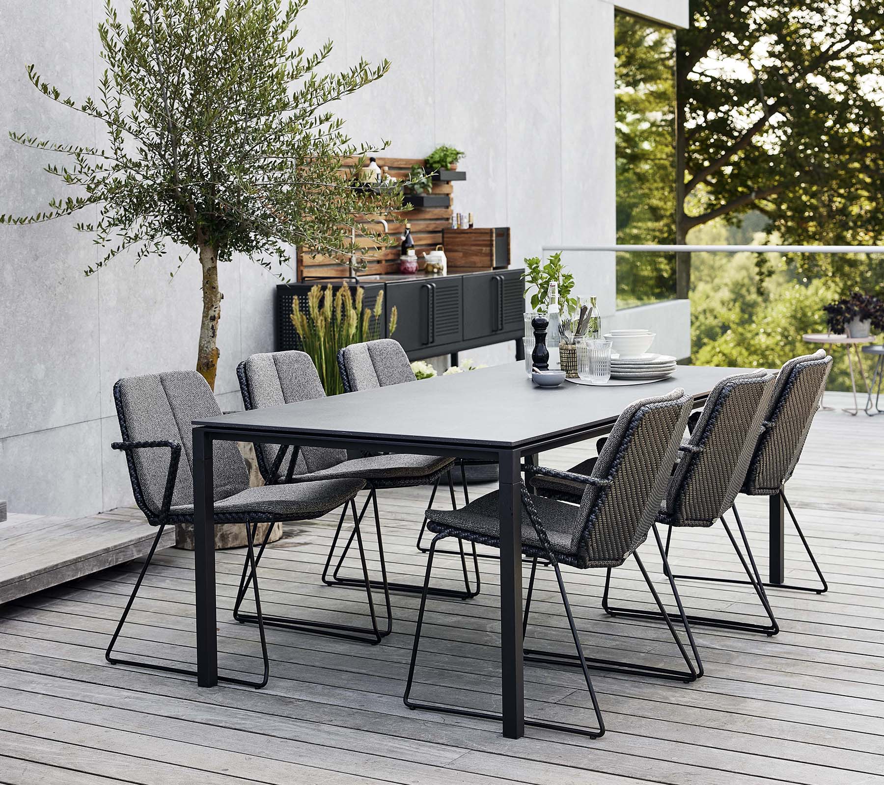 Cane-Line Vision Armchair - Stackable