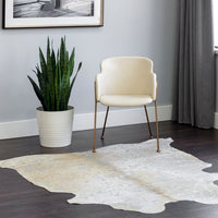 Sunpan Kolkata Hand Made Rug - Beige / Silver - 5' X 8'